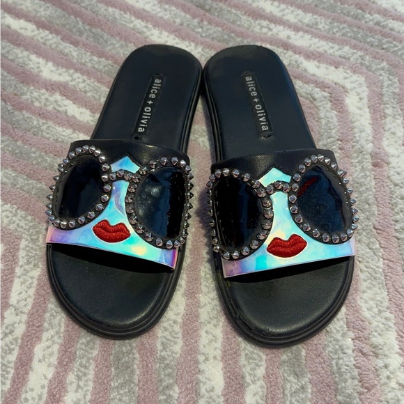 Alice & Olivia face slide sandals size 5.5 in good condition - Picture 2 of 3